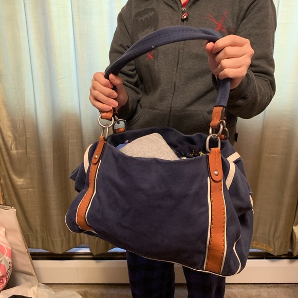 Canvas Prep Padlock Medium Varsity Bag - Picture 3 of 6